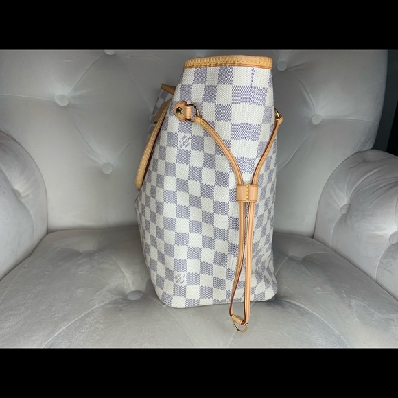 ♥️SOLD♥️Louis Vuitton Neverfull MM Damier Azur - Picture 3 of 8
